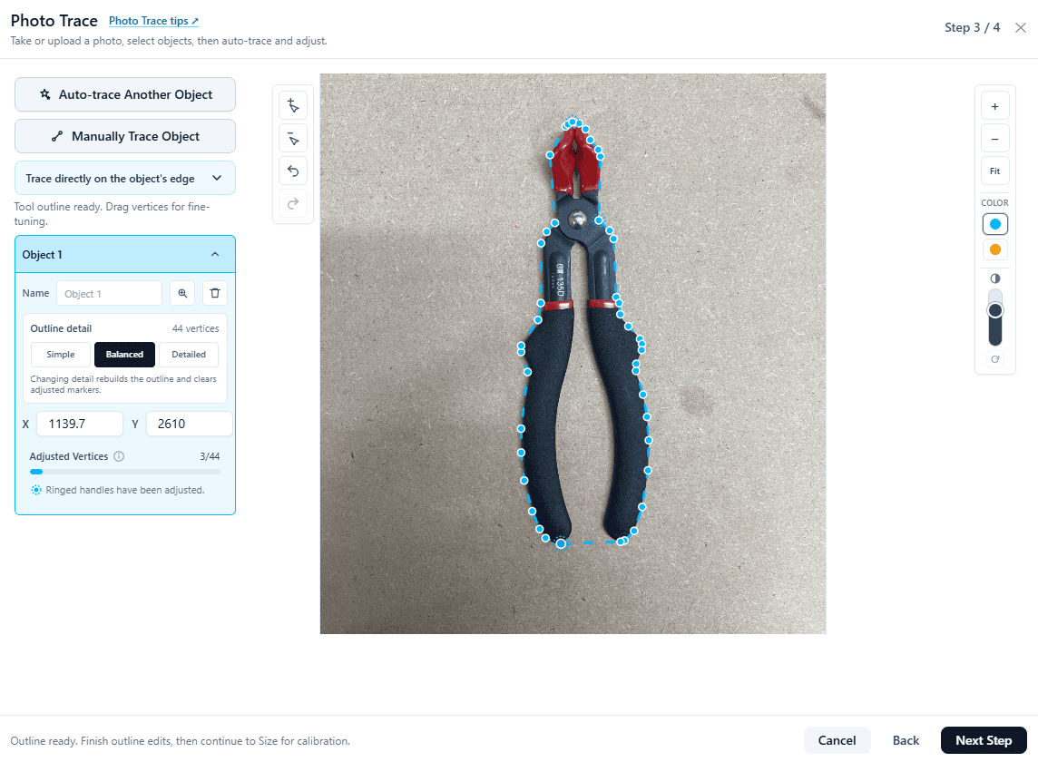 Simplified pliers outline bridges the handle ends, enclosing the gap with 44 vertices