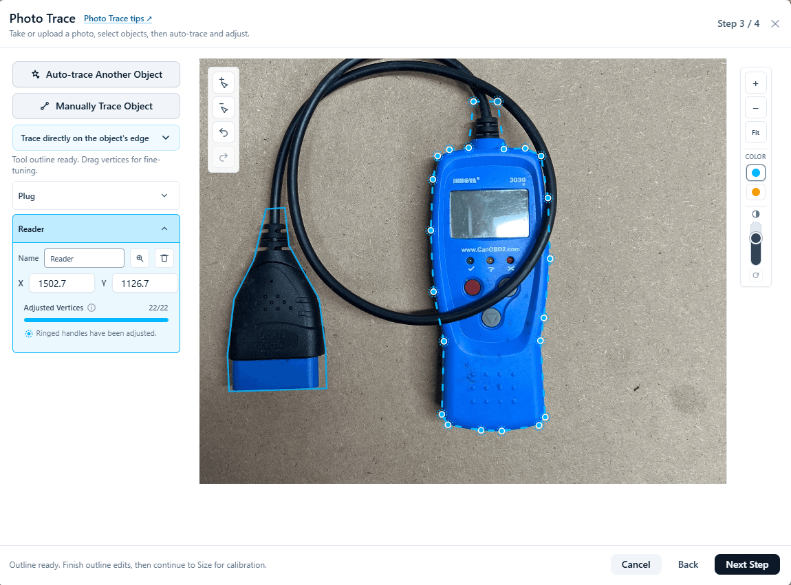 Photo Trace shows separate outlines named Plug and Reader around a diagnostic reader and its connector in the same photo